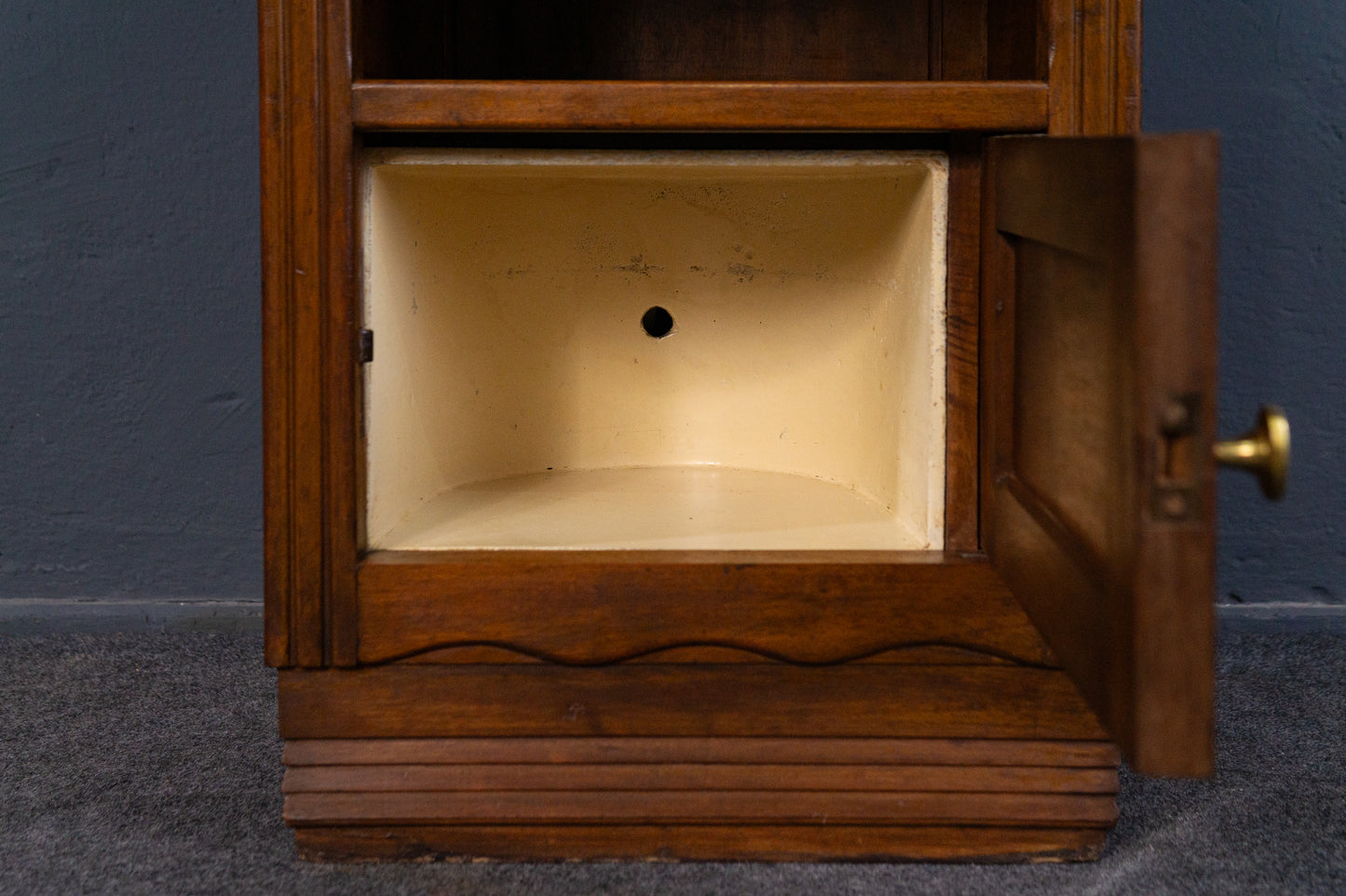 Nachttisch Nachtschrank Kommode Schrank Regal Alt Antik MÖBLINGER 2409_2306