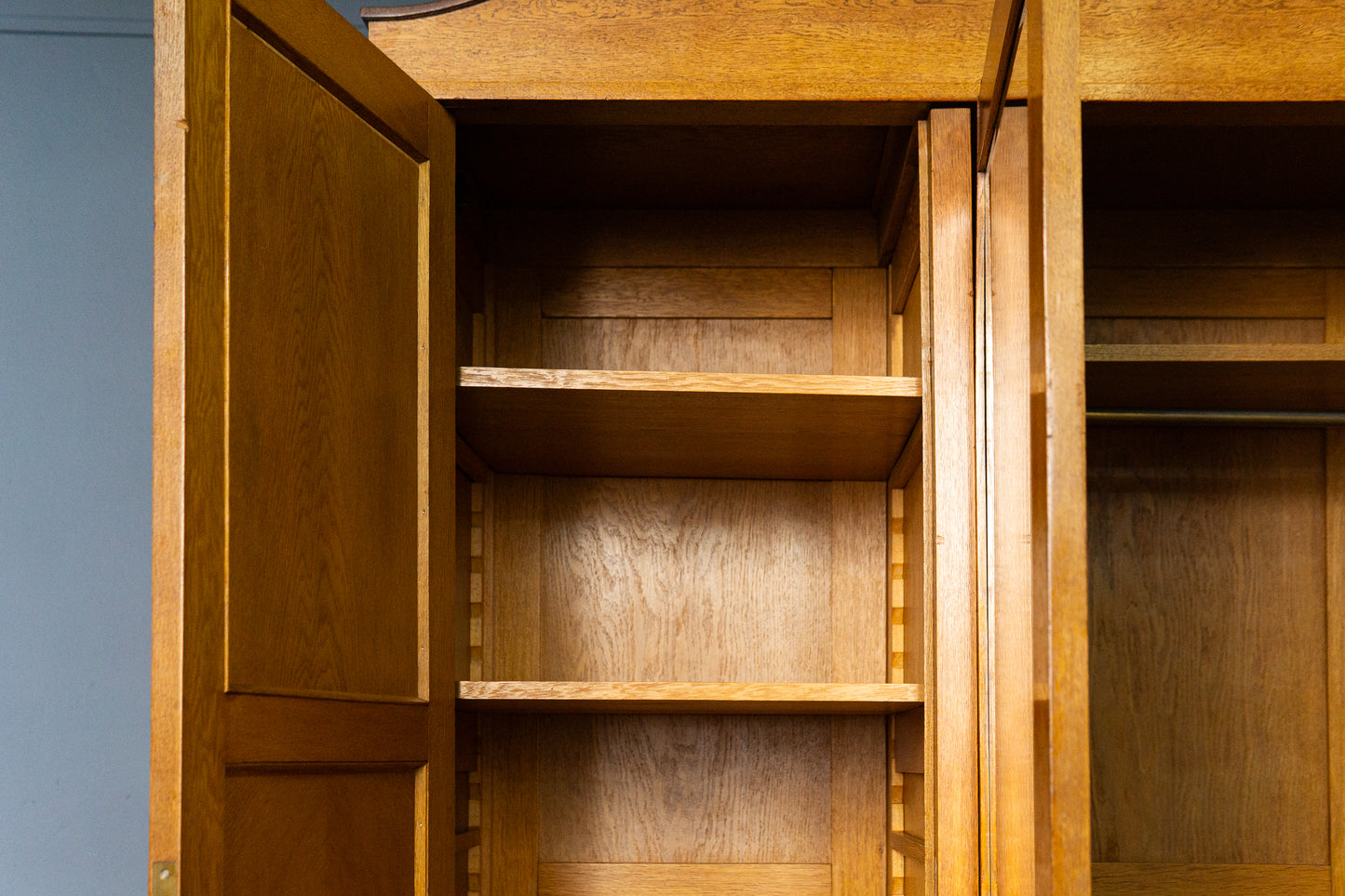 Vintage Kleiderschrank Garderobe Regal Kommode Alt Antik MÖBLINGER 2505_0501