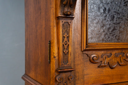 dekorativer Gründerzeit Bücherschrank, zweite Hälfte des 19.Jahrhunderts - Nussbaum Eiche zweitürig Eisglas Schrank Vitrine Büro