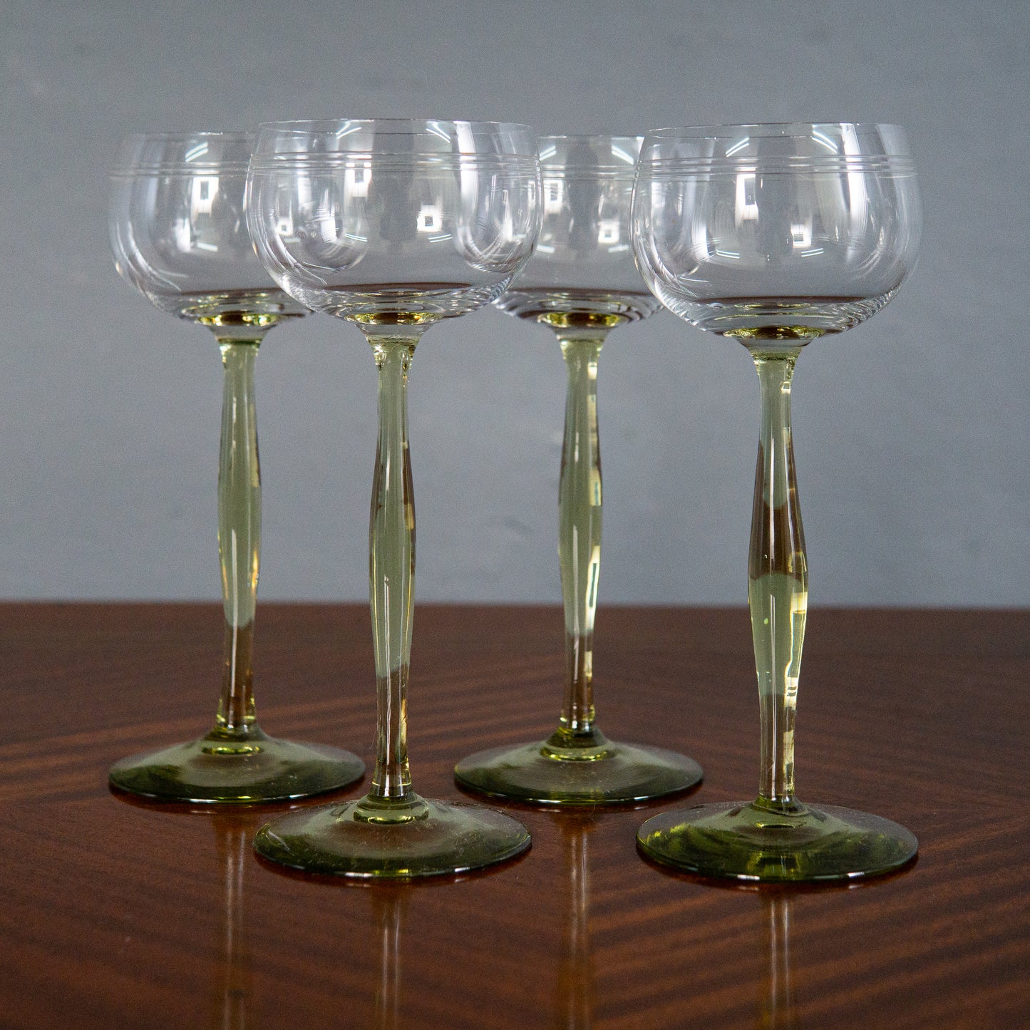4er Set Theresienthal Weingläser Stengelglas Römer grüner Stiel Jugendstil Art Deco