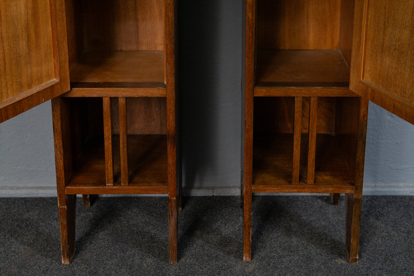 Elegante Jugendstil Pfeilerschränke, Anfang des 20.Jahrhunderts - Kommode Schränke Anrichte Buffet Sofa Alt Antik MÖBLINGER