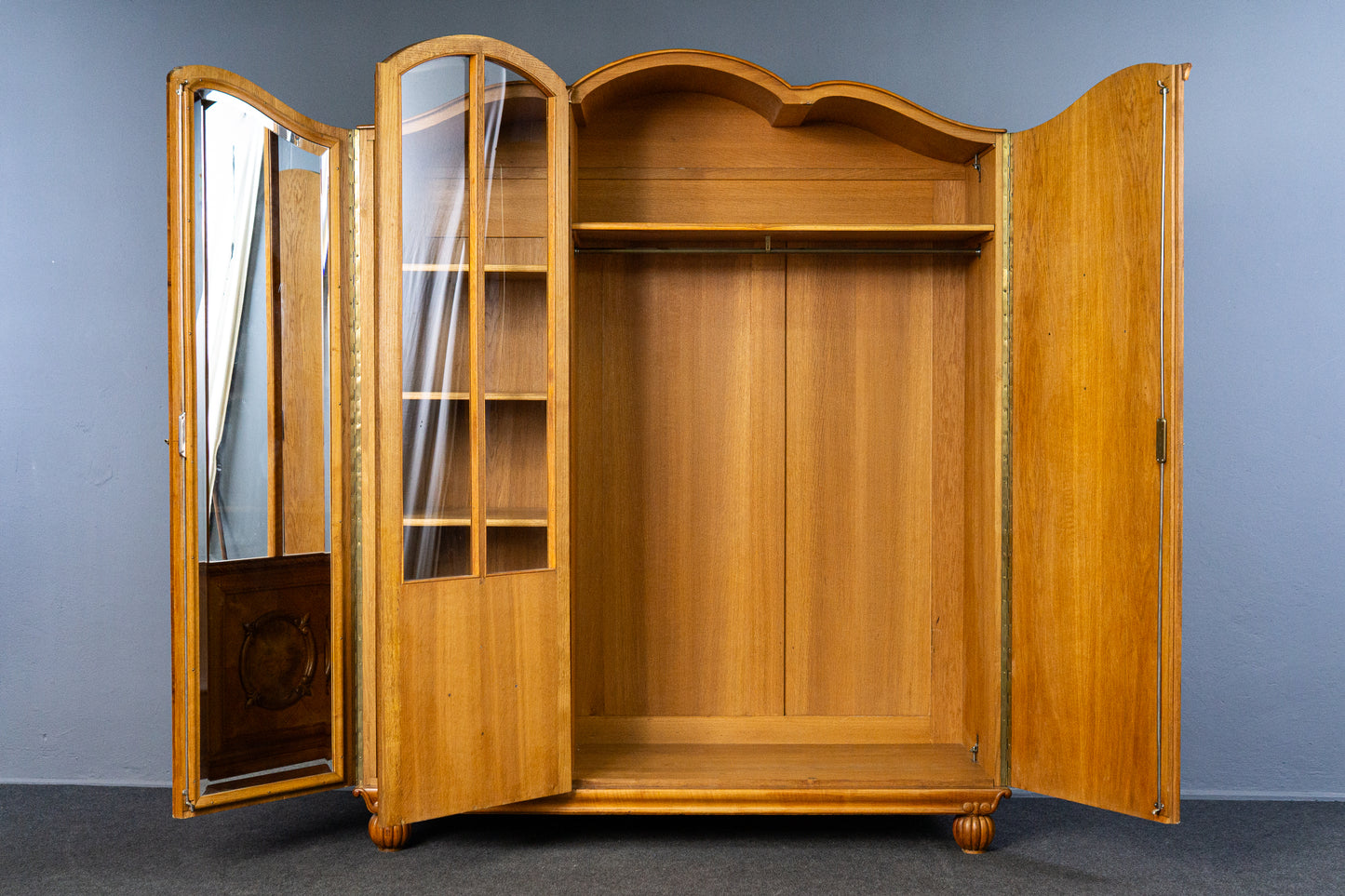 außergewöhnlicher Jugendstil Kleiderschrank, Anfang des 20.Jahrhunderts - Wäscheschrank Kommode Garderobe Regal Alt Antik MÖBLINGER