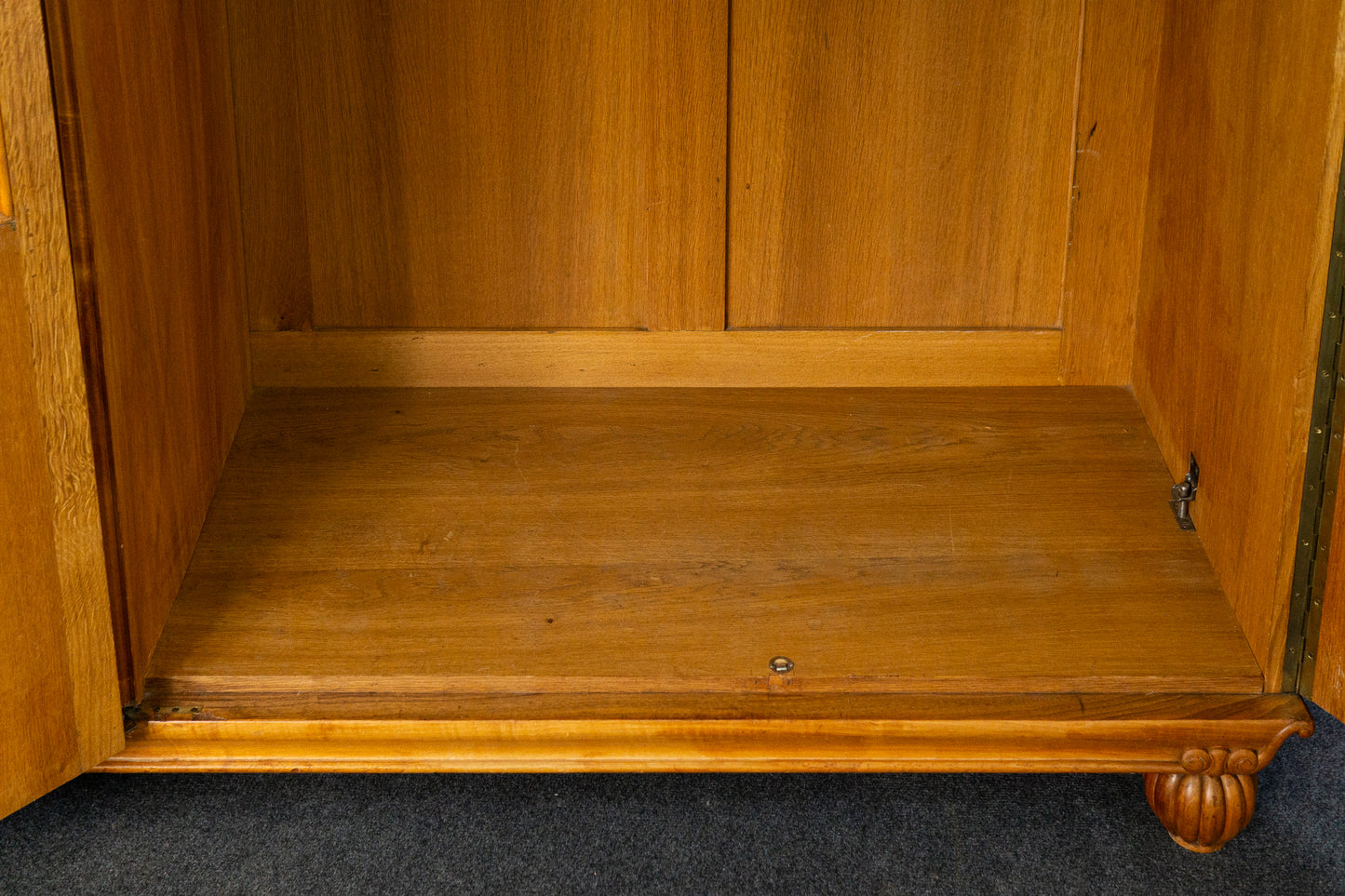 außergewöhnlicher Jugendstil Kleiderschrank, Anfang des 20.Jahrhunderts - Wäscheschrank Kommode Garderobe Regal Alt Antik MÖBLINGER