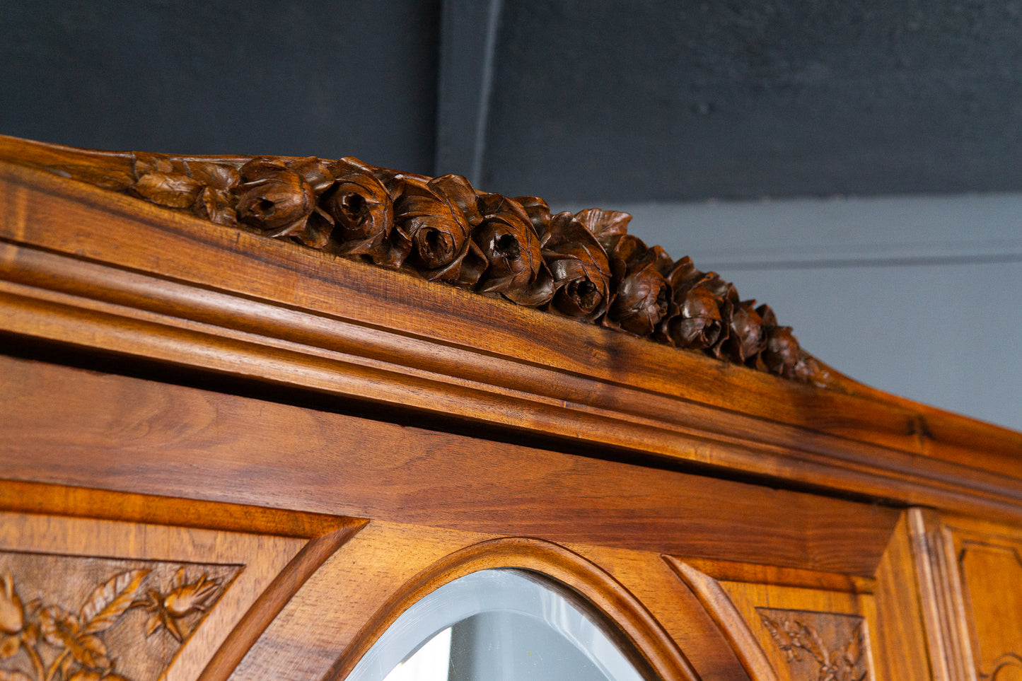 wunderschöner französischer Jugendstil Kleiderschrank, Anfang des 20.Jahrhunderts - Garderobe Schrank Wäscheschank Kommode Regal Alt Antik MÖBLINGER