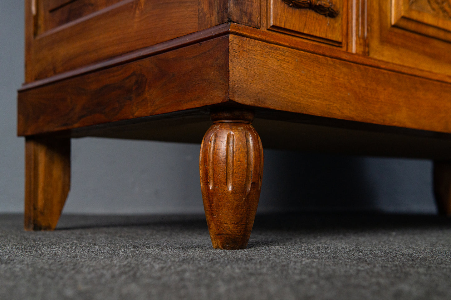 wunderschöner französischer Jugendstil Kleiderschrank, Anfang des 20.Jahrhunderts - Garderobe Schrank Wäscheschank Kommode Regal Alt Antik MÖBLINGER