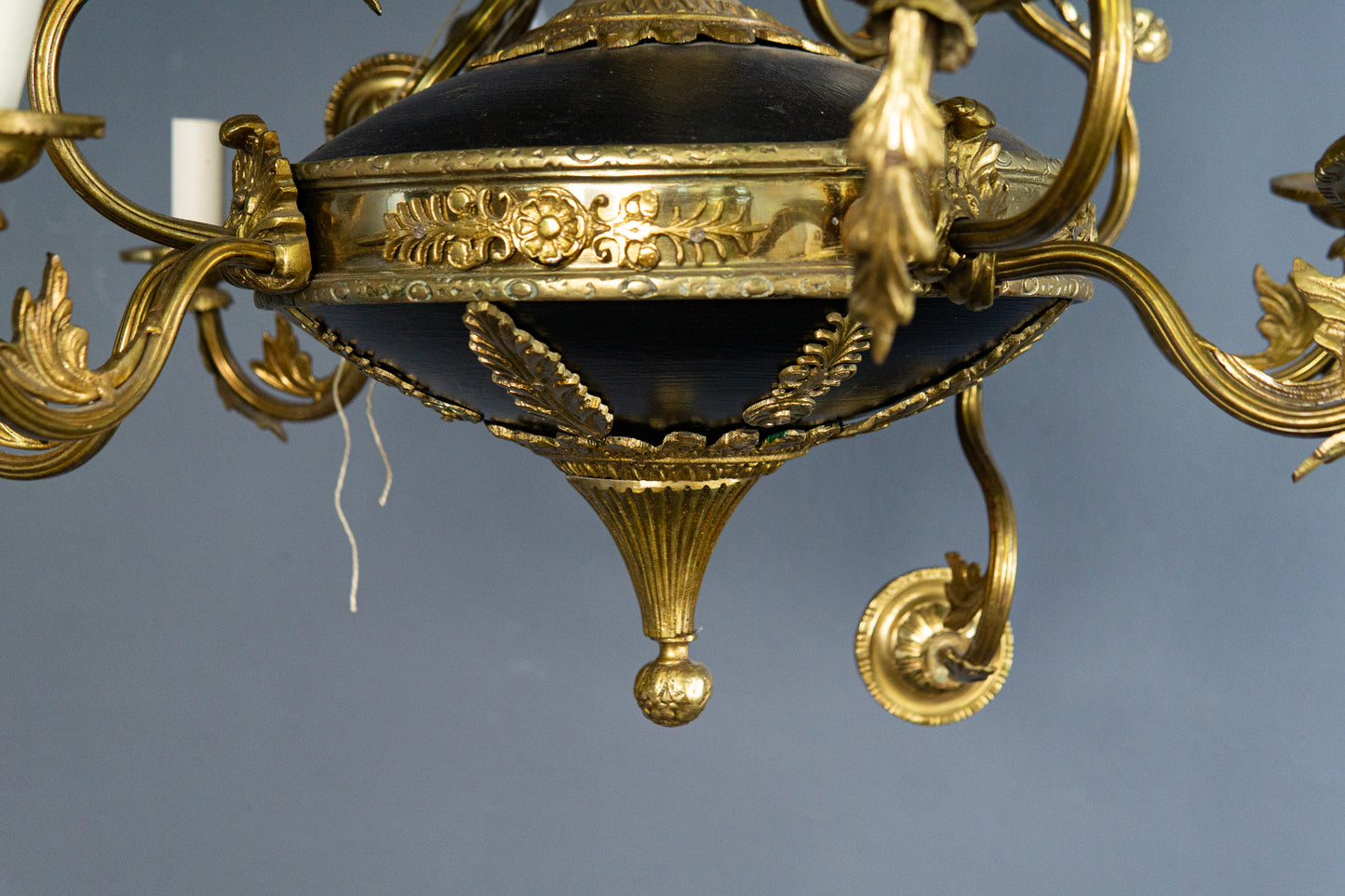 restaurierungsbedürftige Deckenleuchte im Empire Stil, 1.Hälfte des 20.Jahrhunderts - Leuchter Lampe Deckenlampe Vintage Alt Antik MÖBLINGER