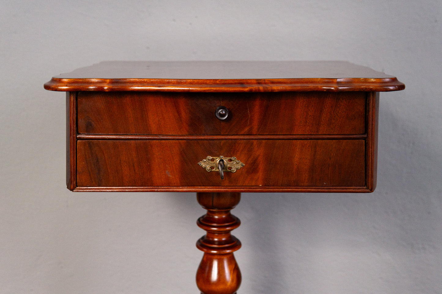 Nähtisch Antik Tisch Kommode Sekretär Schrank Alt Regal MÖBLINGER 2410_2109