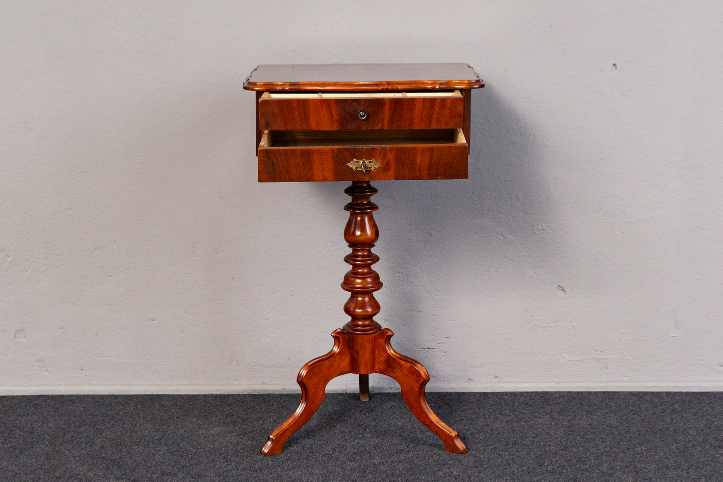 Nähtisch Antik Tisch Kommode Sekretär Schrank Alt Regal MÖBLINGER 2410_2109
