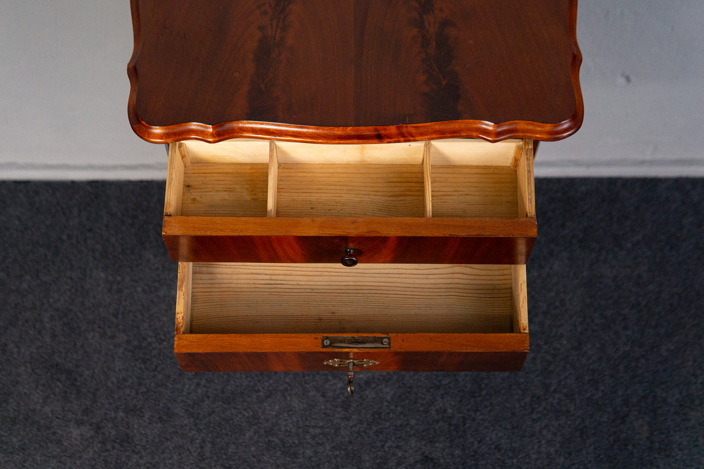 Nähtisch Antik Tisch Kommode Sekretär Schrank Alt Regal MÖBLINGER 2410_2109