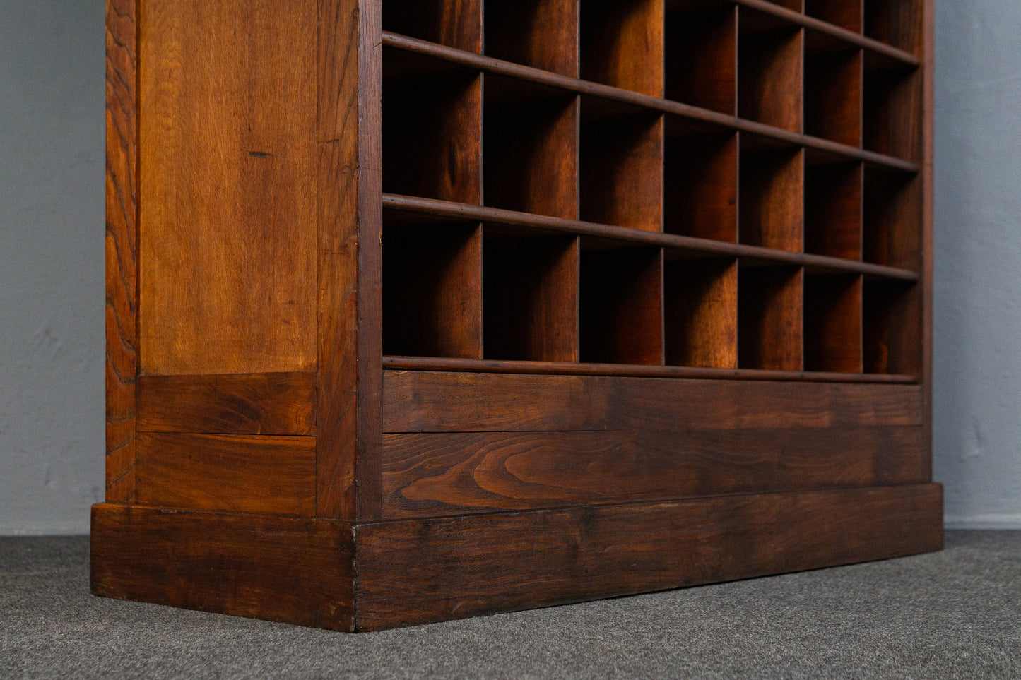 seltene französische Bibliothek aus Massivholz um 1900 - Karteikarten Regal Schrank Raumteiler Büro Kommode Vintage Alt Antik MÖBLINGER