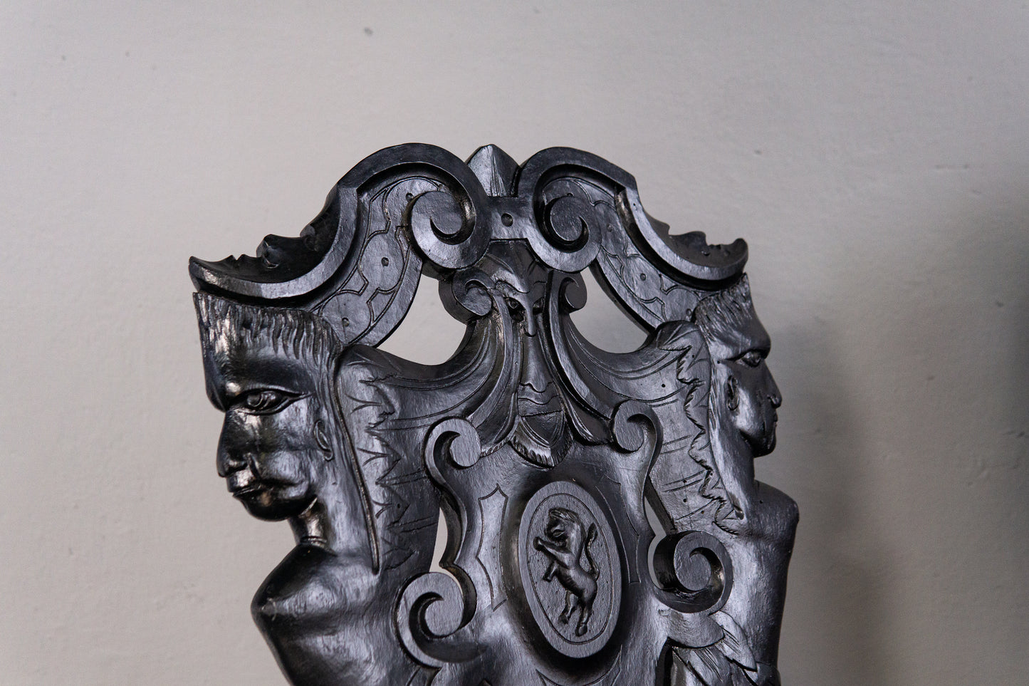 Außergewöhnliches 3er Set Sgabello Brettstühle, 2.Hälfte des 19.Jahrhunderts - Historismus Italienische Stühle Sessel Tisch Alt Antik MÖBLINGER