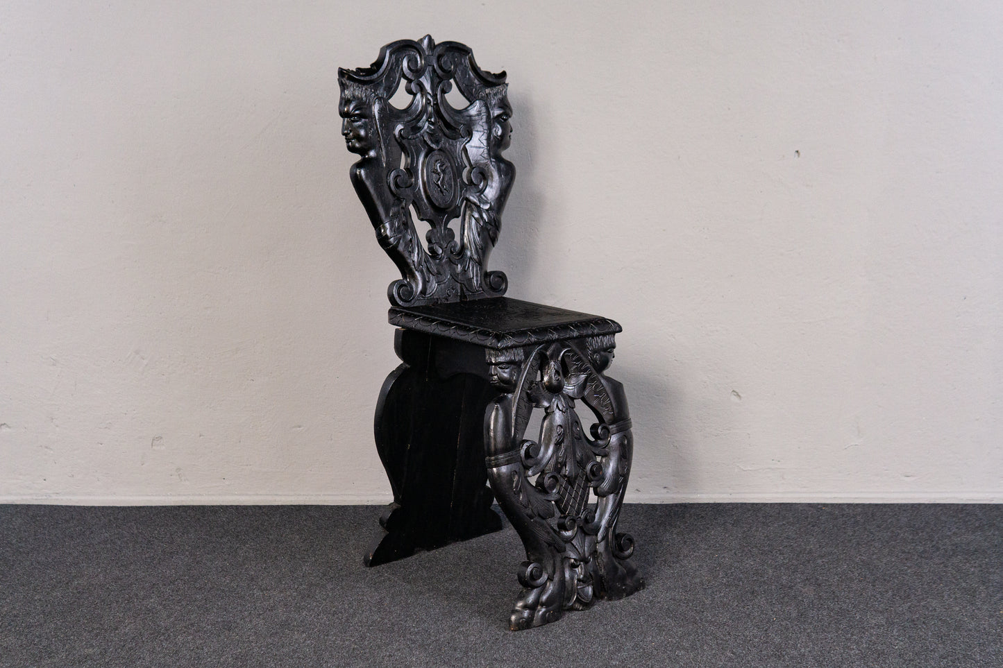 Außergewöhnliches 3er Set Sgabello Brettstühle, 2.Hälfte des 19.Jahrhunderts - Historismus Italienische Stühle Sessel Tisch Alt Antik MÖBLINGER