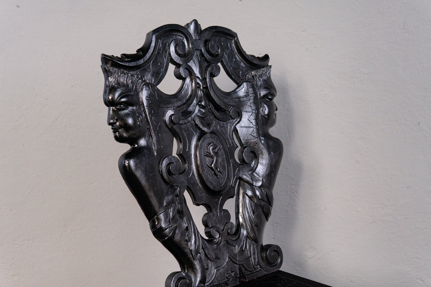 Außergewöhnliches 3er Set Sgabello Brettstühle, 2.Hälfte des 19.Jahrhunderts - Historismus Italienische Stühle Sessel Tisch Alt Antik MÖBLINGER