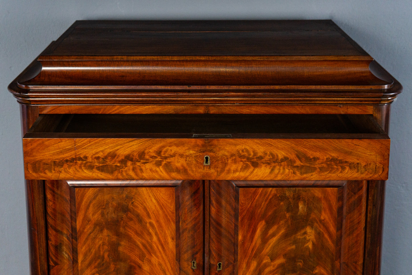 Silberschrank Weinschrank Schrank Regal Anrichte Antik 208