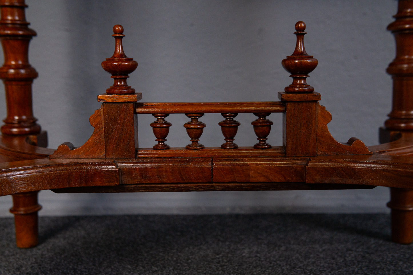 restaurierter Nähtisch Antik Tisch Kommode Schrank Alt MÖBLINGER 2410_2804