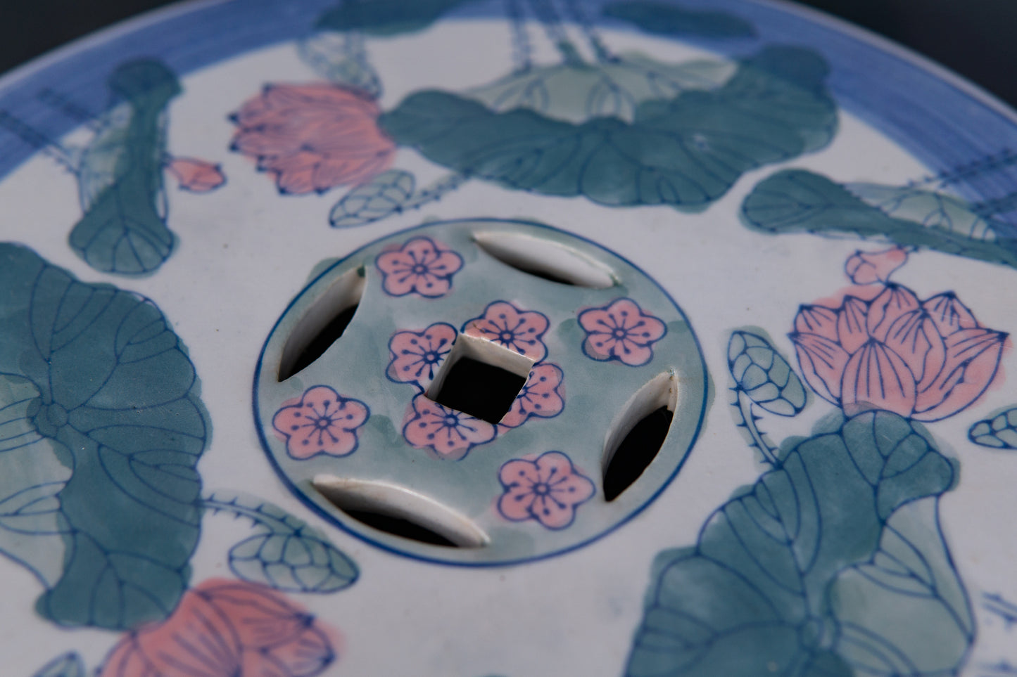 Hocker Blumen Tisch Porzellan Ablage Deko Alt Vintage 2211_2806