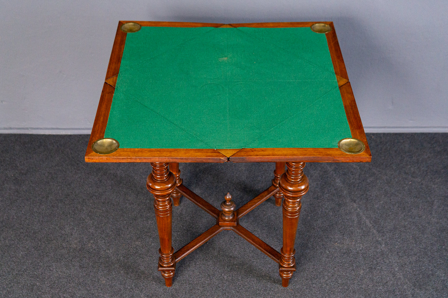 Gründerzeit Spieltisch Tisch Beistelltisch Table Antik MÖBLINGER 2411_0703