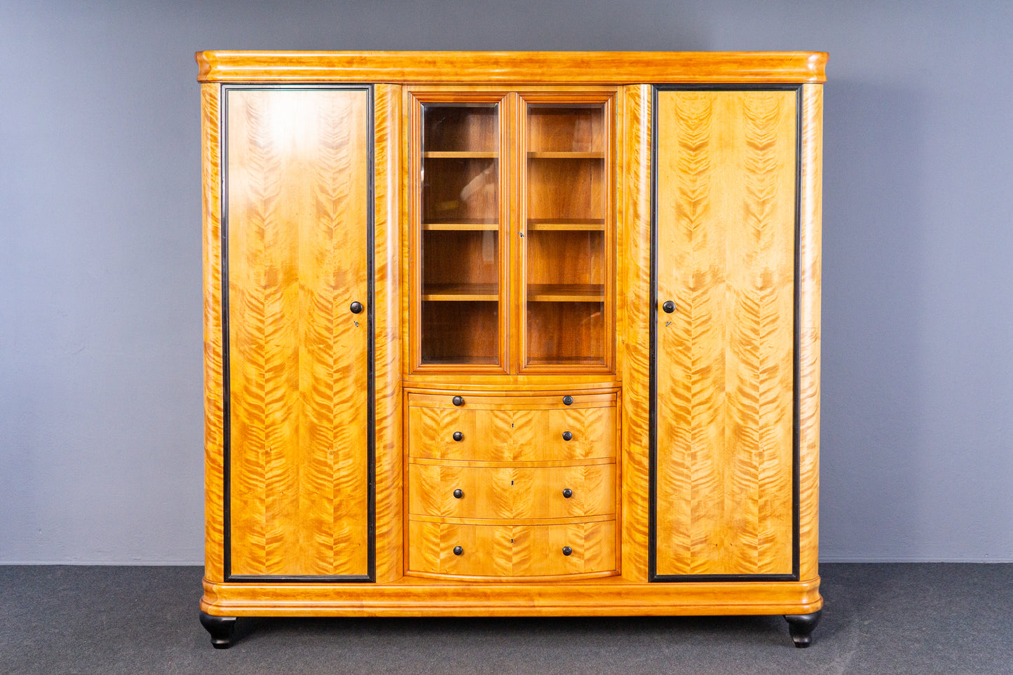 Großer Vintage Kleiderschrank Kommode Schrank Alt Antik MÖBLINGER 2411_0706