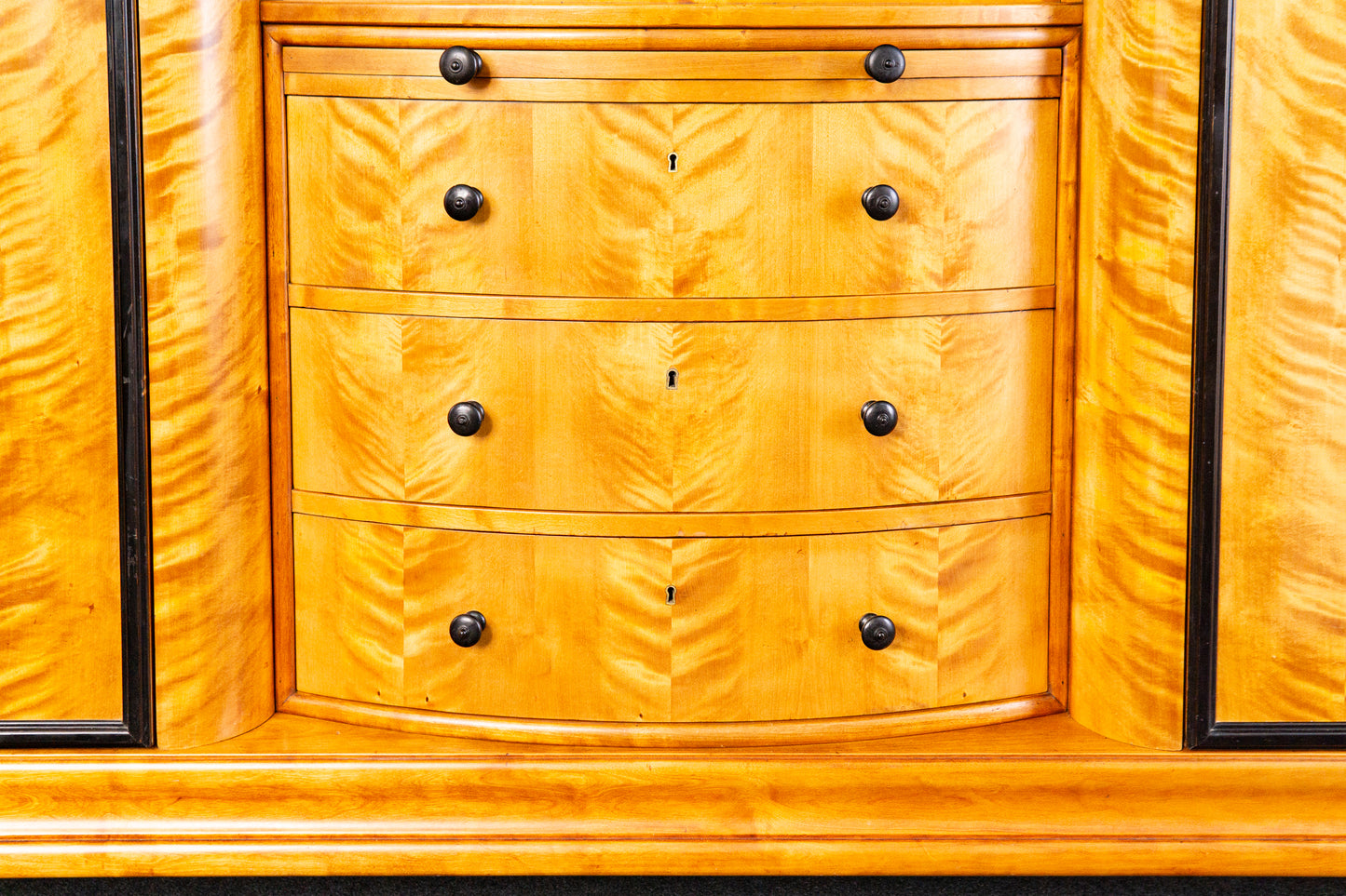 Großer Vintage Kleiderschrank Kommode Schrank Alt Antik MÖBLINGER 2411_0706