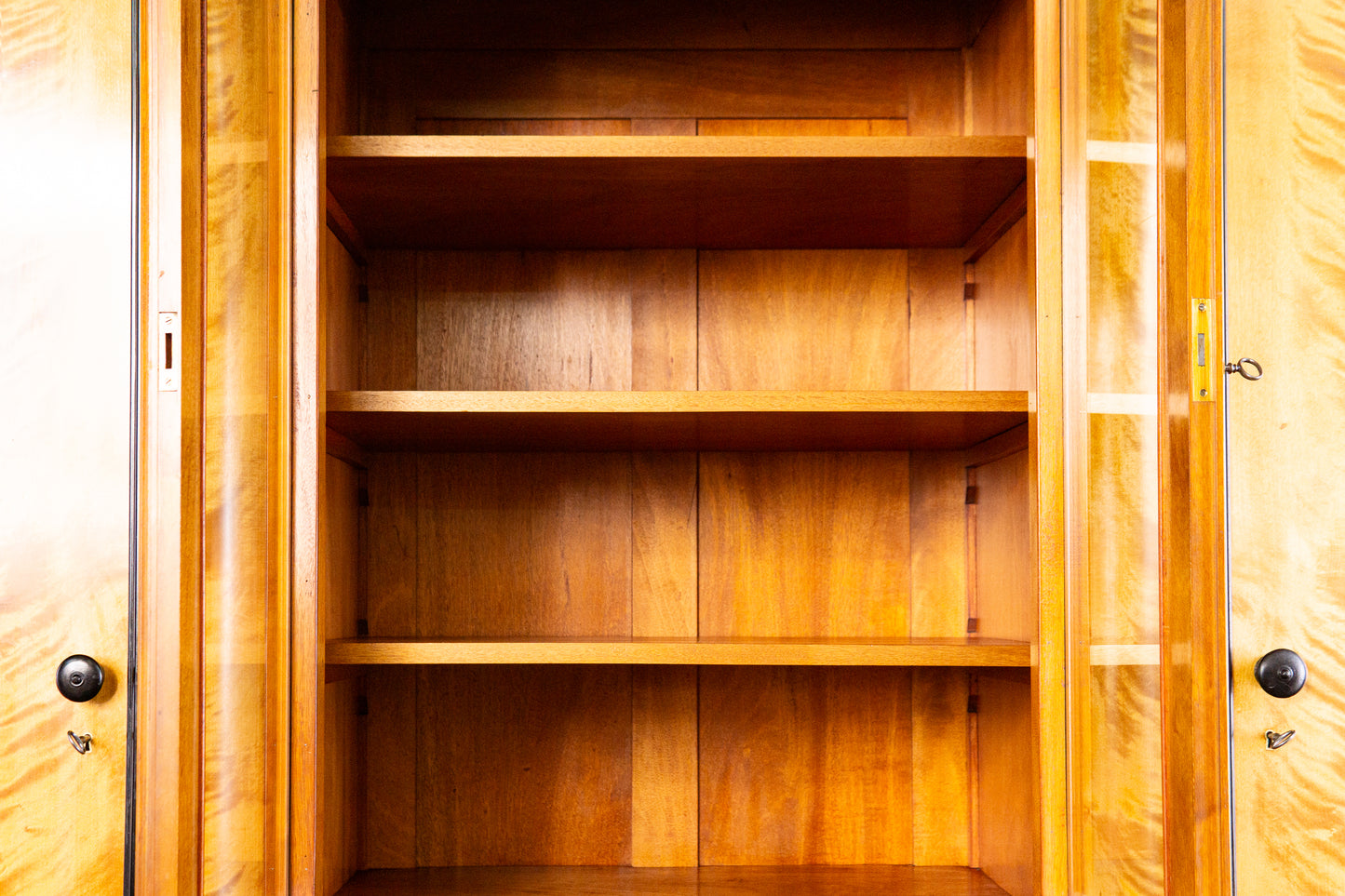 Großer Vintage Kleiderschrank Kommode Schrank Alt Antik MÖBLINGER 2411_0706