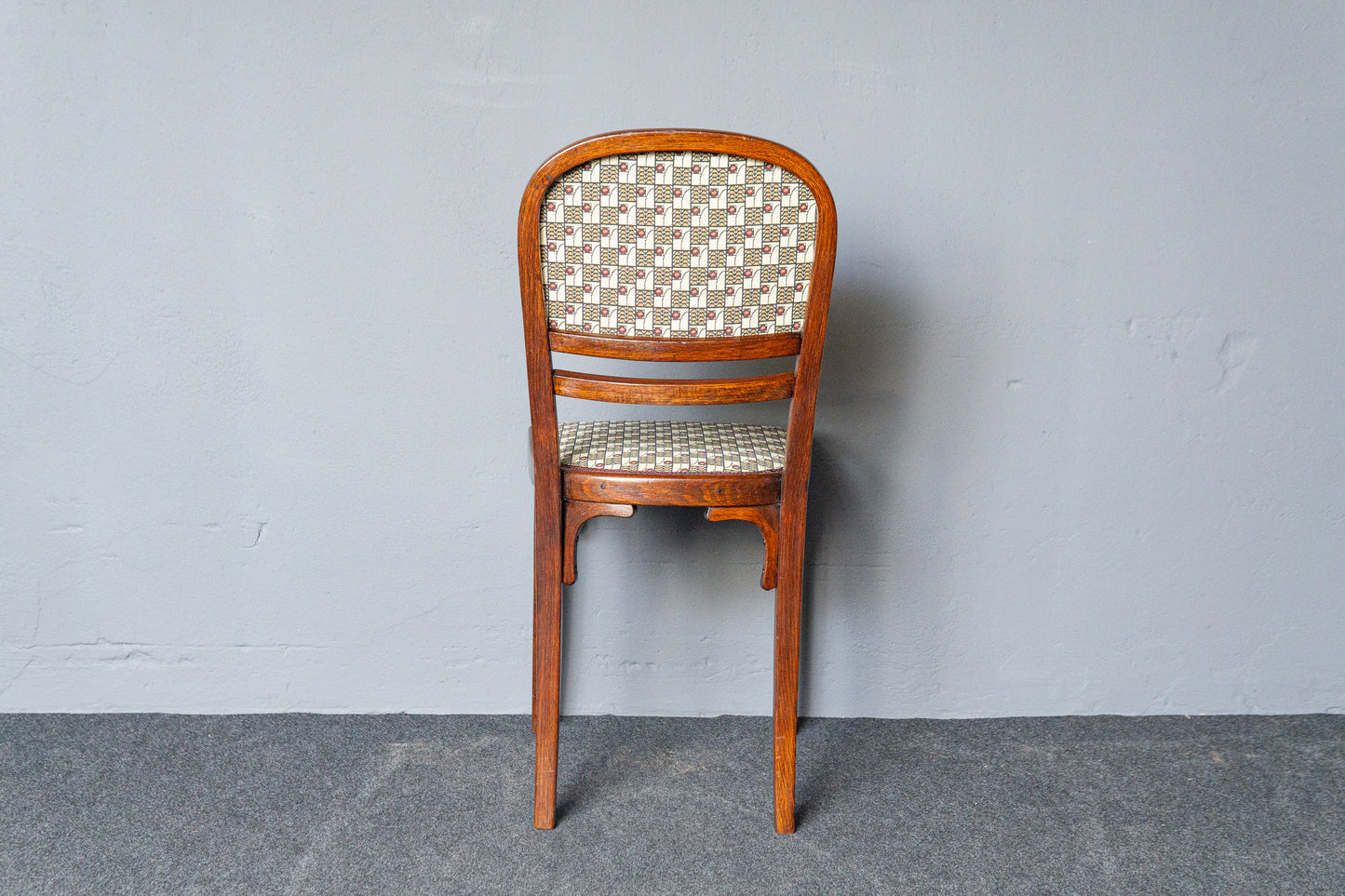 Schöner Jugendstil Stuhl, Anfang des 20.Jahrhunderts - J.&J. Kohn Nr. 715 Entwurf Gustav Siegel Wien Thonet Tisch Stuhl