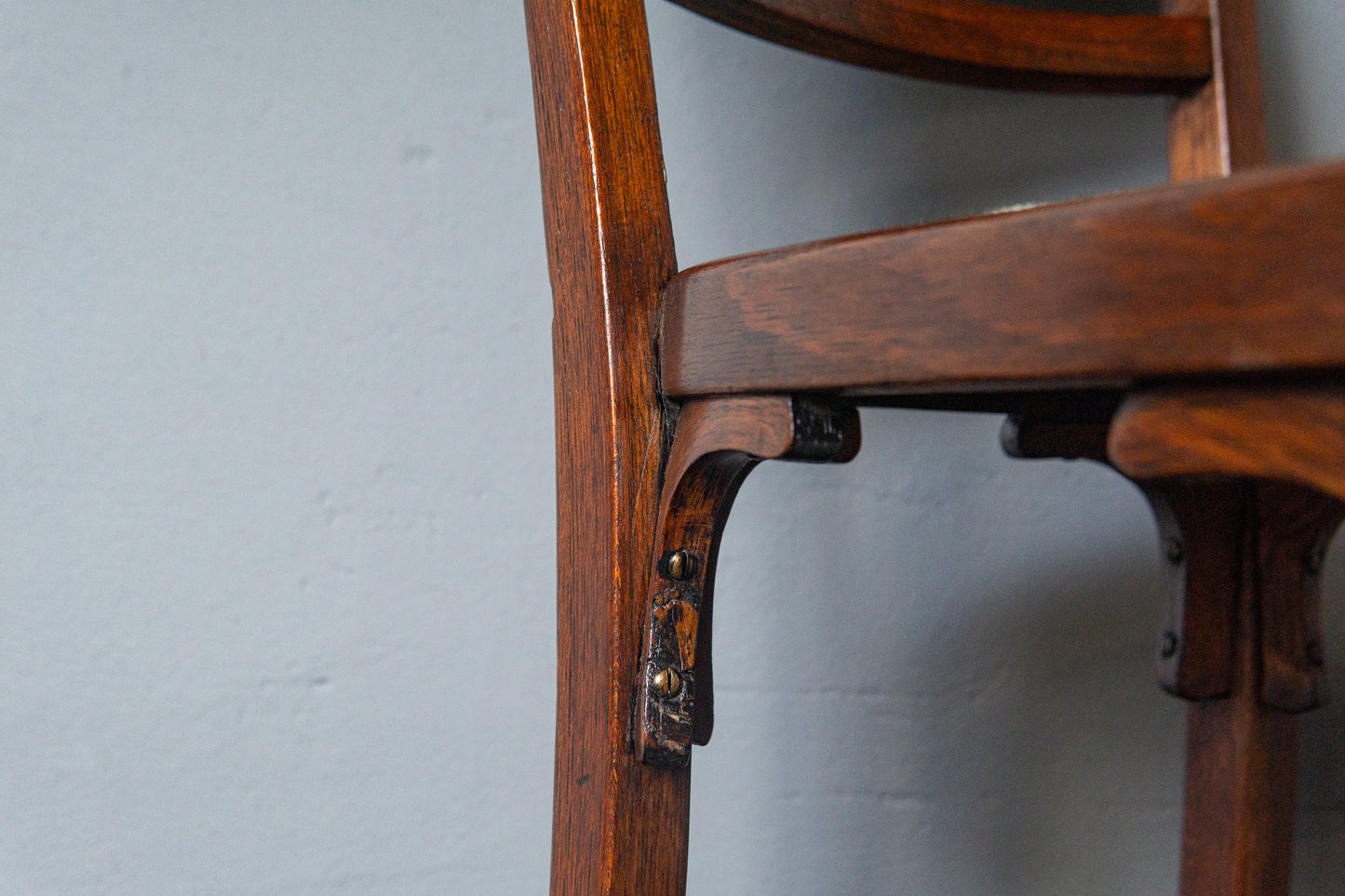 Schöner Jugendstil Stuhl, Anfang des 20.Jahrhunderts - J.&J. Kohn Nr. 715 Entwurf Gustav Siegel Wien Thonet Tisch Stuhl