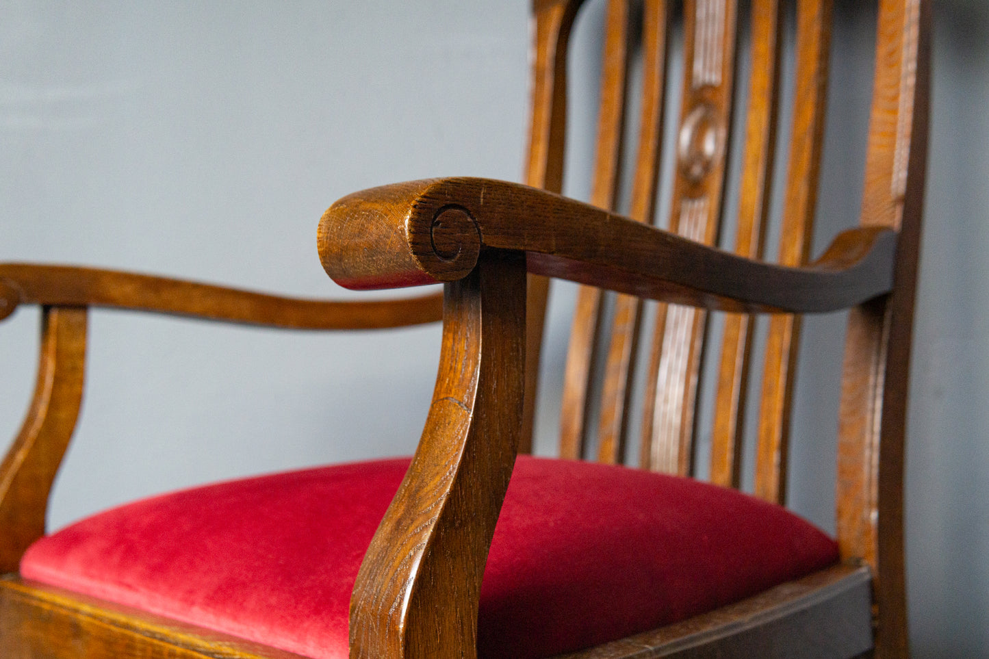 Antik Armlehnenstuhl Sessel Thron Stuhl Sofa Tisch Couch MÖBLINGER 2411_1307