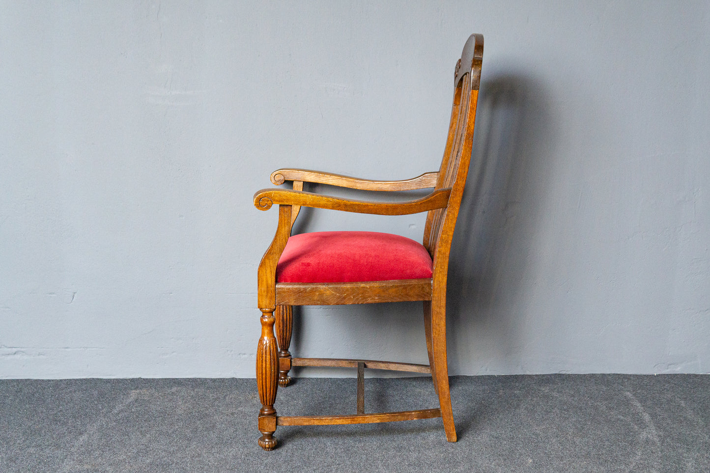 Antik Armlehnenstuhl Sessel Thron Stuhl Sofa Tisch Couch MÖBLINGER 2411_1307