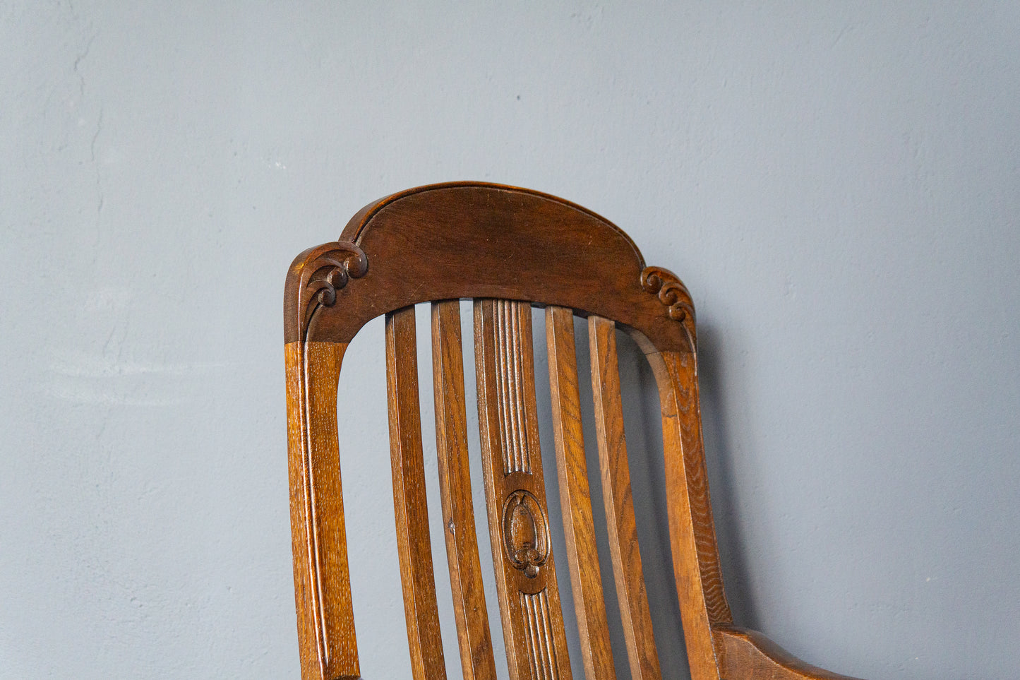 Antik Armlehnenstuhl Sessel Thron Stuhl Sofa Tisch Couch MÖBLINGER 2411_1307