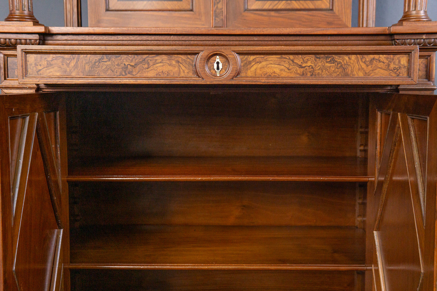 restaur. Antik Buffet Regal Schrank Vitrine Kommode Alt MÖBLINGER 2411_1401