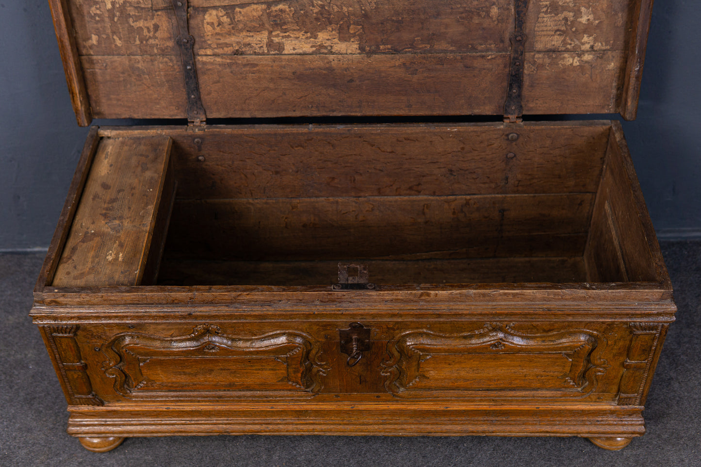 Barock Truhe Schrank Kiste Box Kommode Garderobe Alt Antik 2301_2303