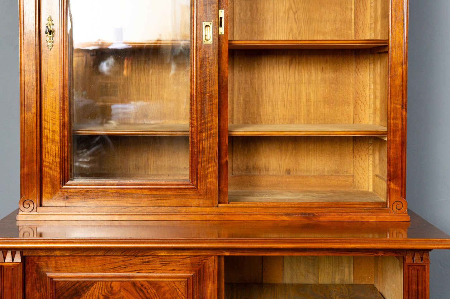 rest. Bücherschrank Vitrine Regal Buffet Schrank Antik MÖBLINGER 2411_1911