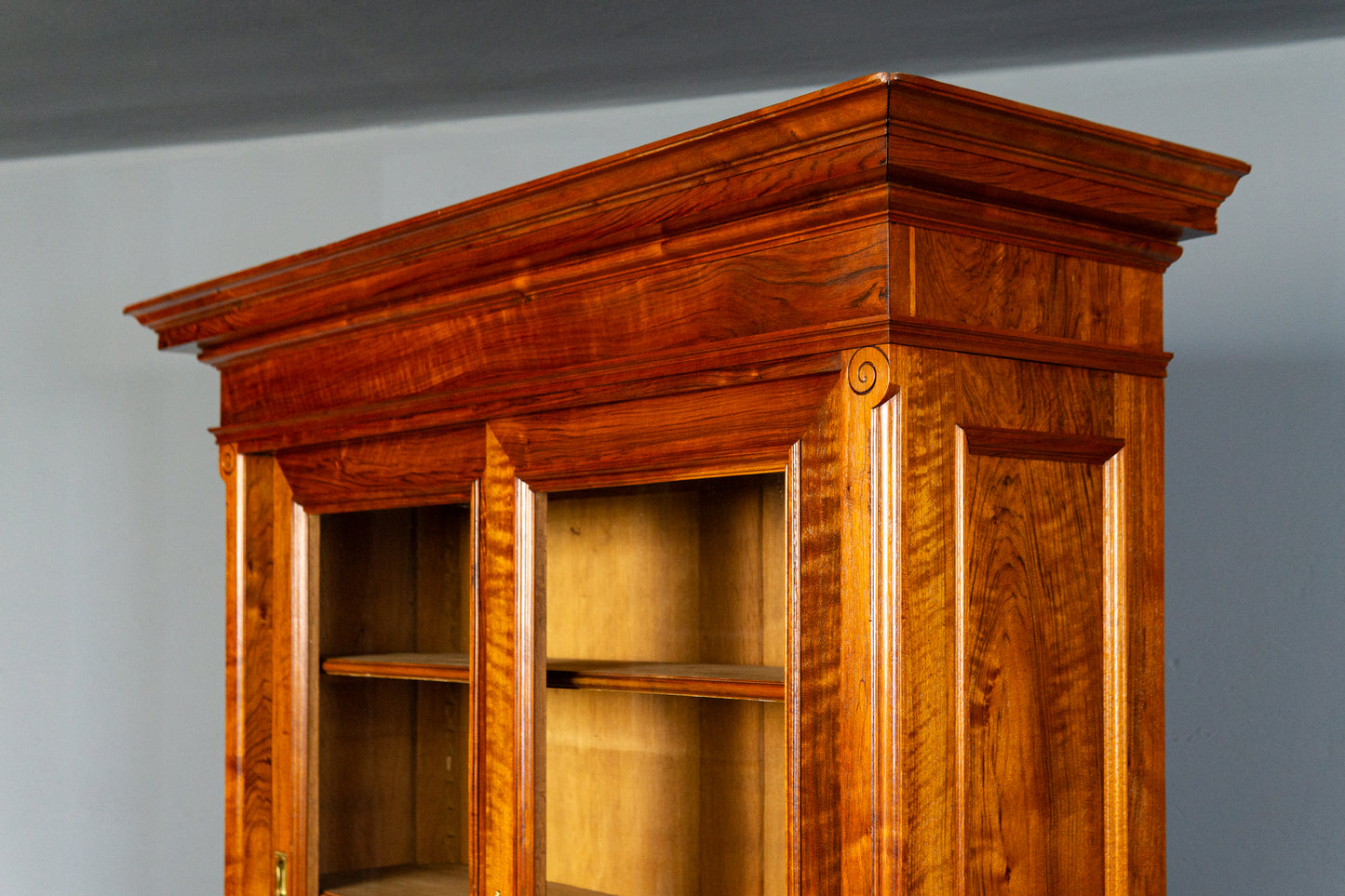 rest. Bücherschrank Vitrine Regal Buffet Schrank Antik MÖBLINGER 2411_1911