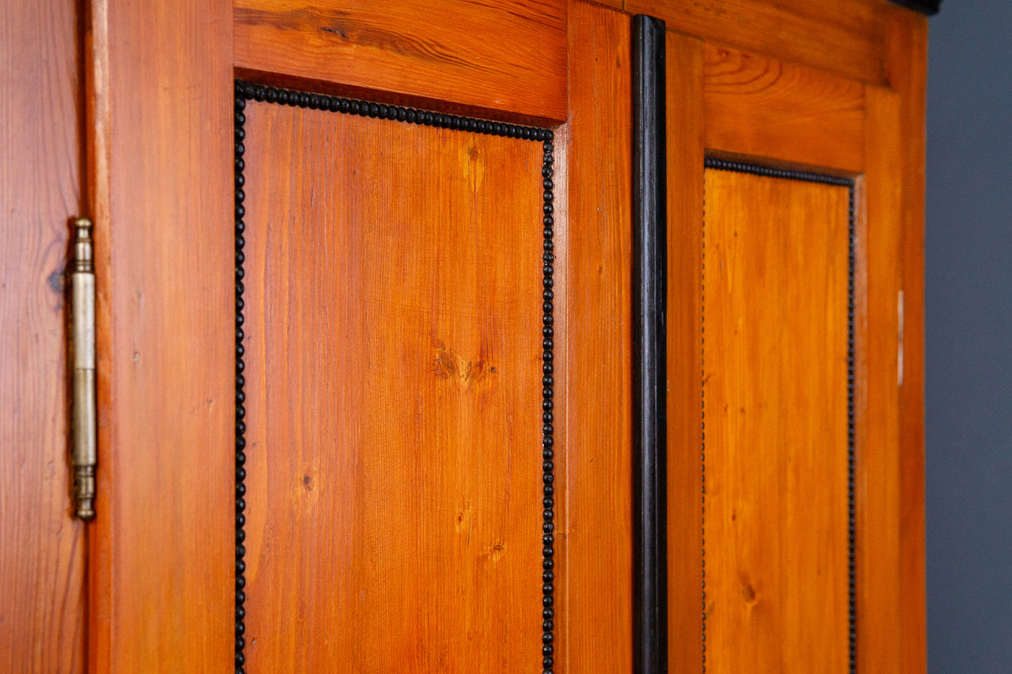 Kleider Schrank Garderobe Kommode Regal Vintage Alt Antik 2312_1405