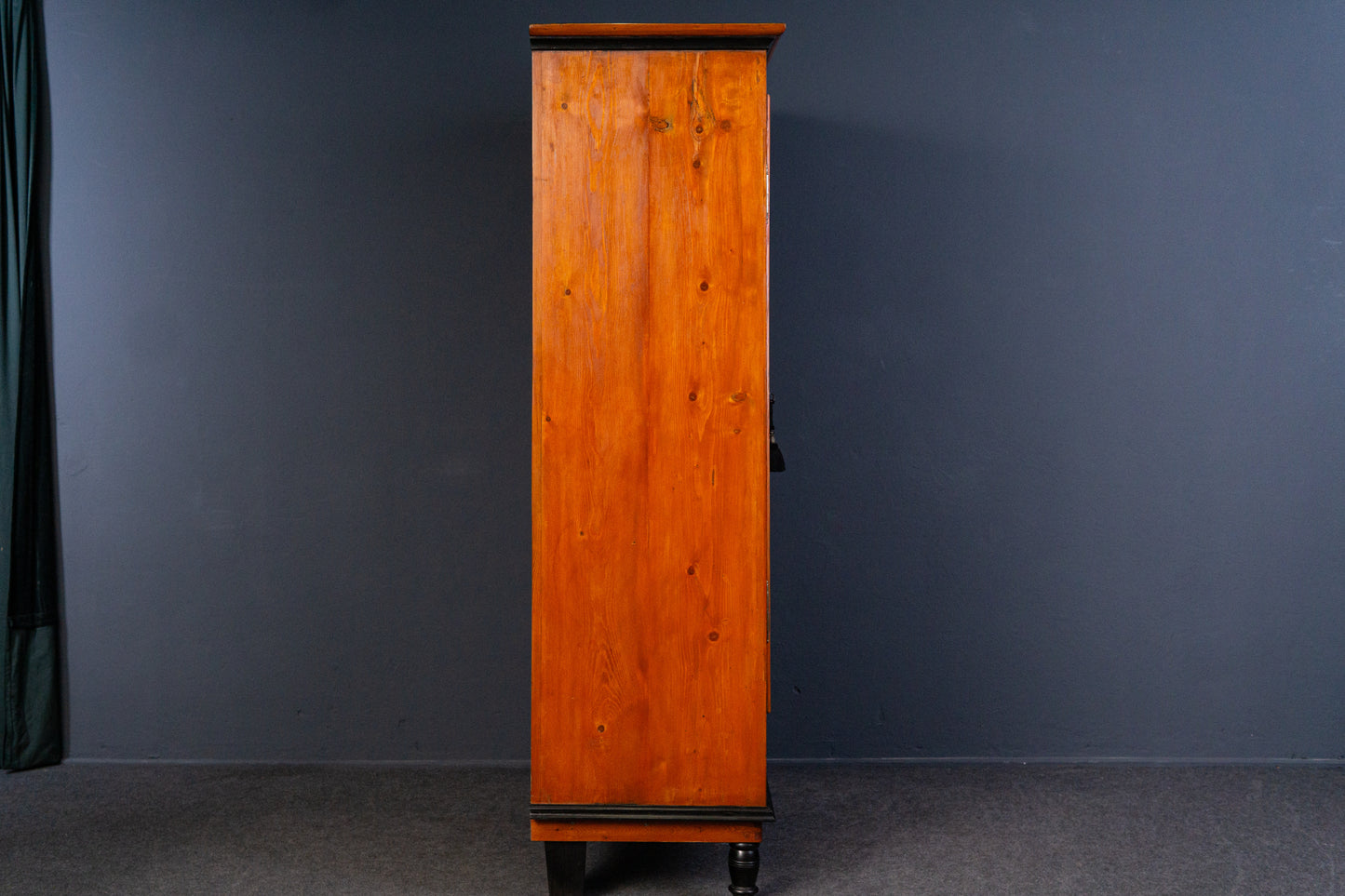 Kleider Schrank Garderobe Kommode Regal Vintage Alt Antik 2312_1405