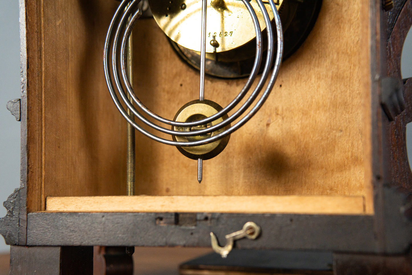 Feine Lenzkirch Gründerzeit Tischuhr, zweite Hälfte des 19.Jahrhunderts - Vintage Antik Uhr Clock MÖBLINGER