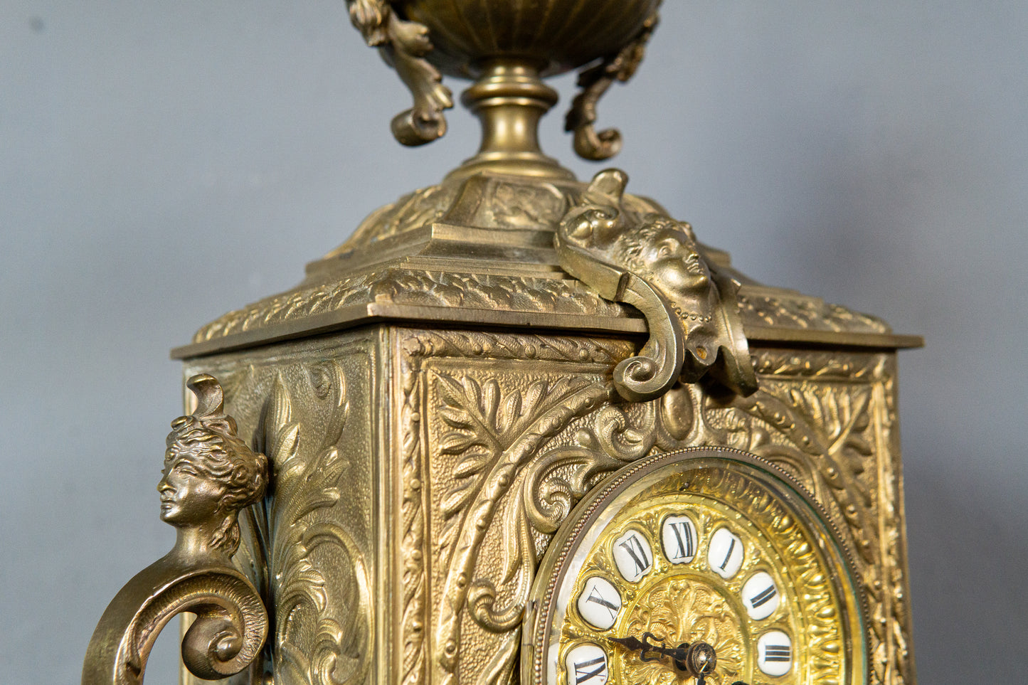 Tischuhr Kaminuhr Messing Uhr Clock Vintage Alt Antik MÖBLINGER 2411_2606