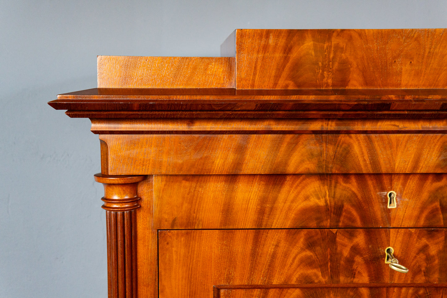 Sekretär Schreibtisch Büro Desk Schrank Regal Antik Alt MÖBLINGER 2411_2607
