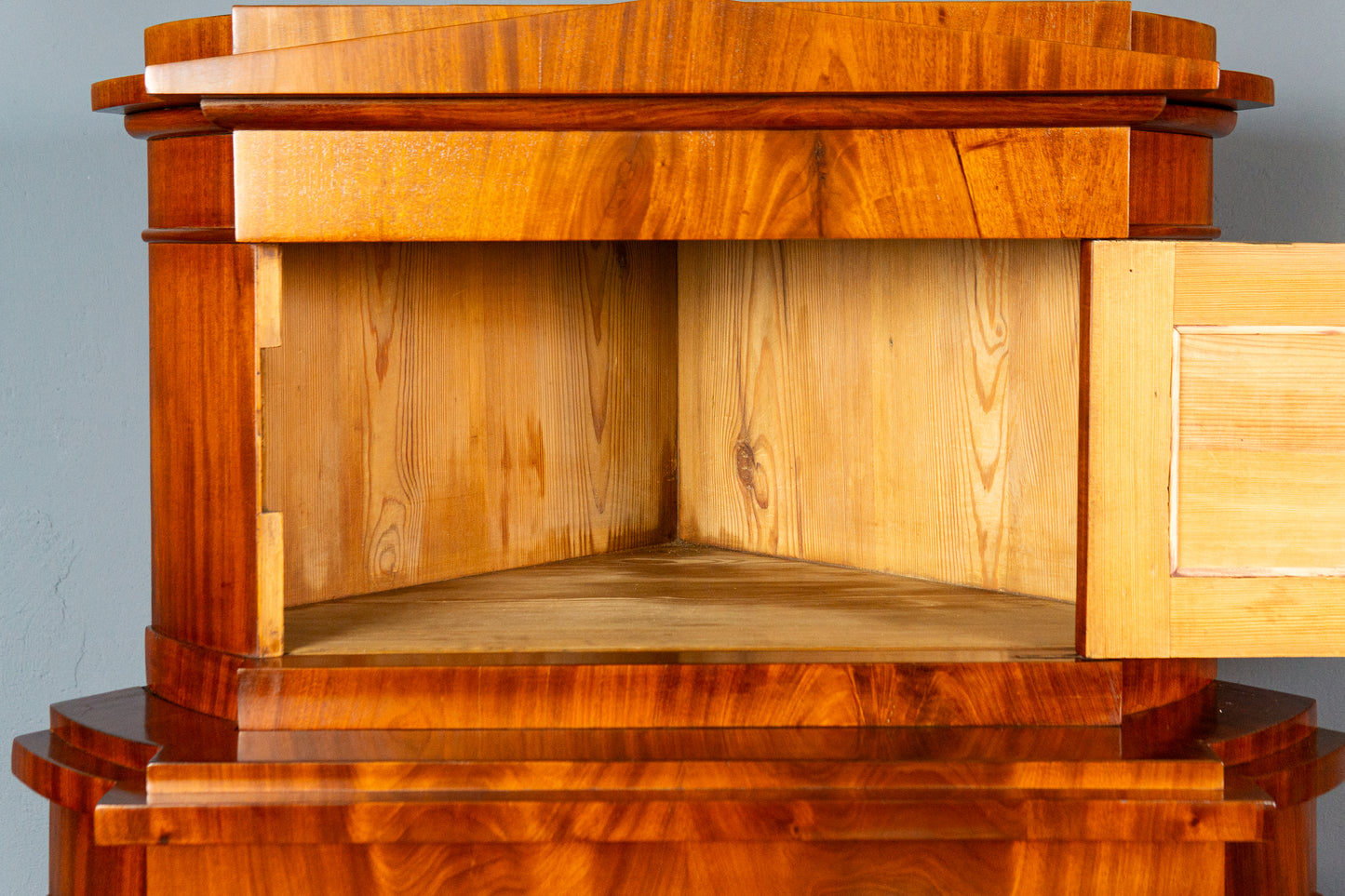 Biedermeier Eckschrank Regal Kommode Schrank Antik Alt MÖBLINGER 2411_2609