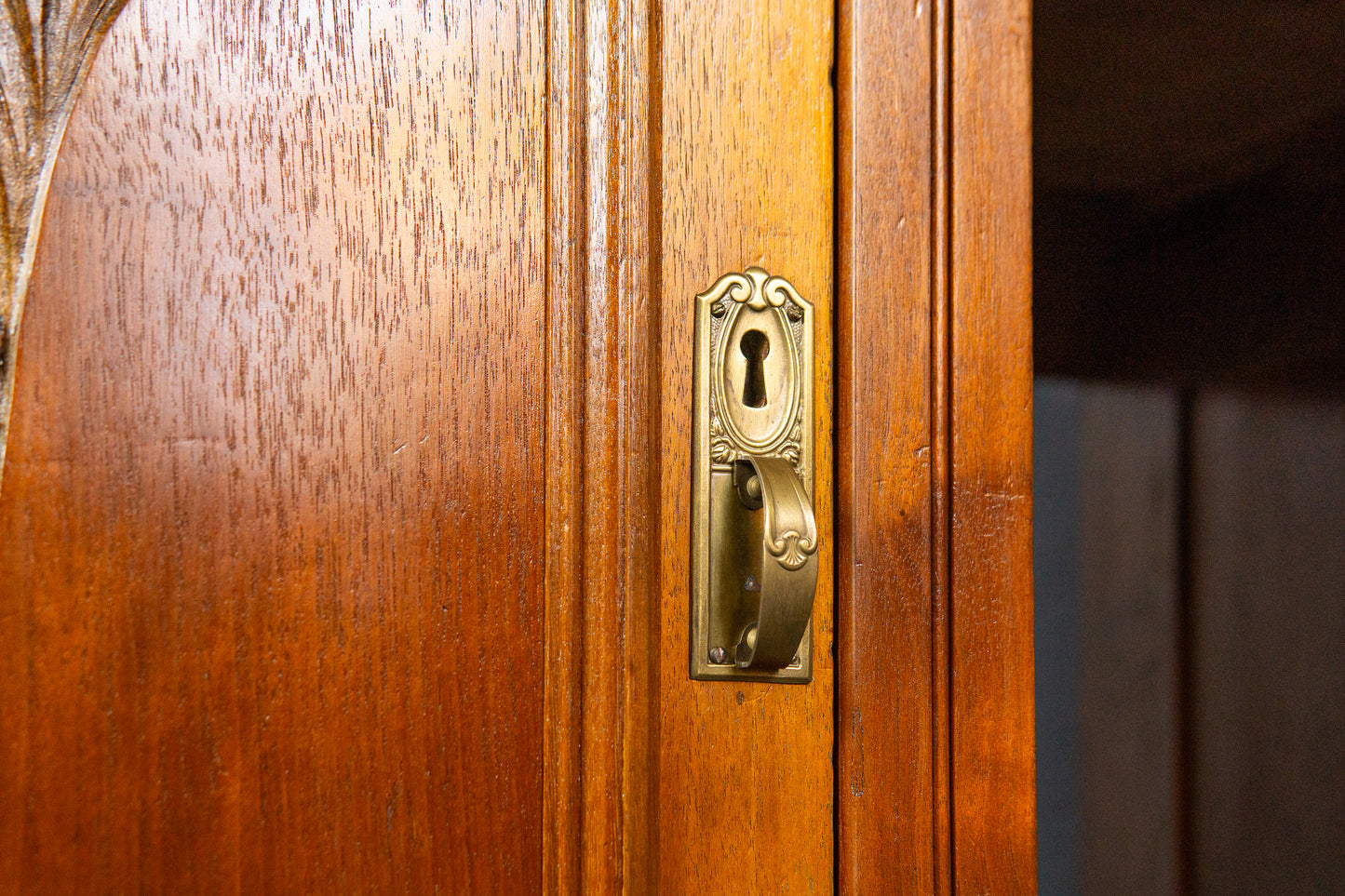 restaur. Schreibtisch Sekretär Büro Tisch Schrank Antik MÖBLINGER 2411_2708