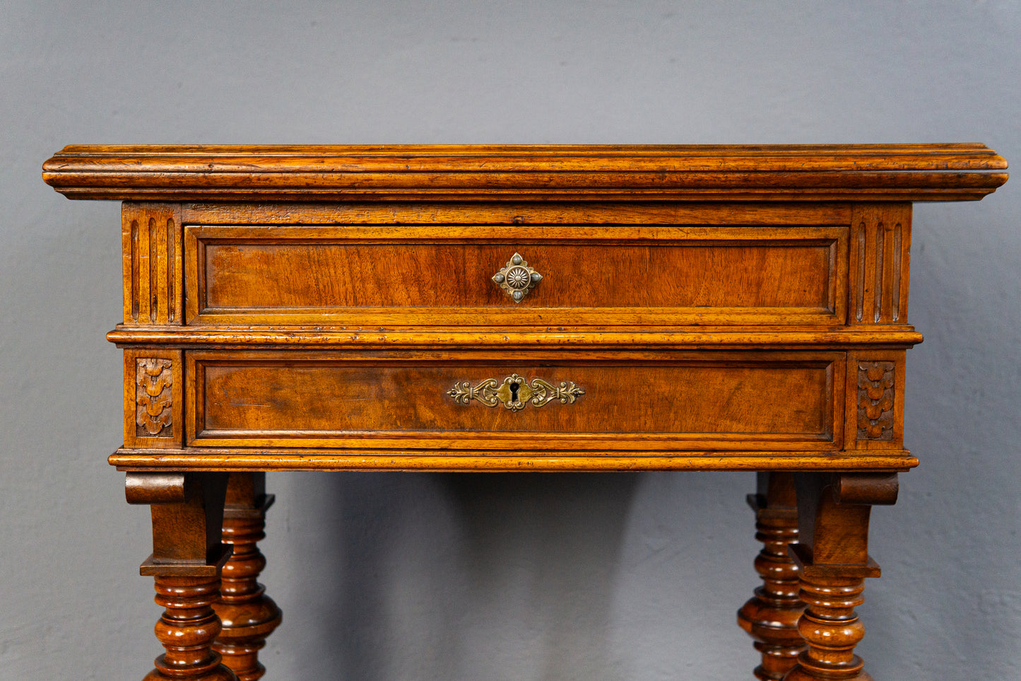 Gründerzeit Schrank Vintage Tisch Kommode Nähtisch Antik MÖBLINGER 2411_2801
