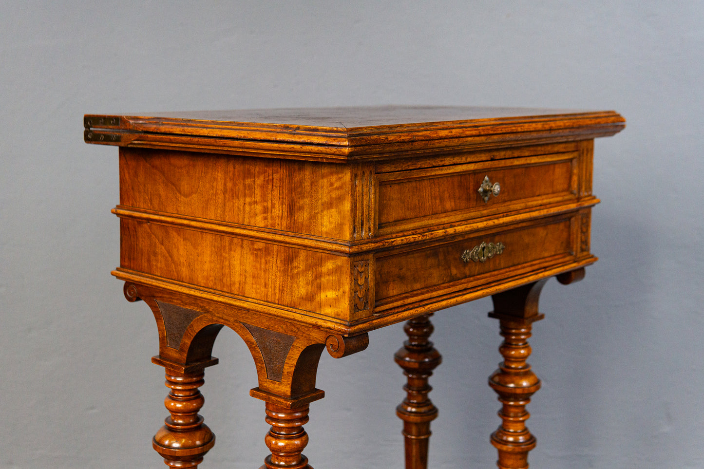 Gründerzeit Schrank Vintage Tisch Kommode Nähtisch Antik MÖBLINGER 2411_2801