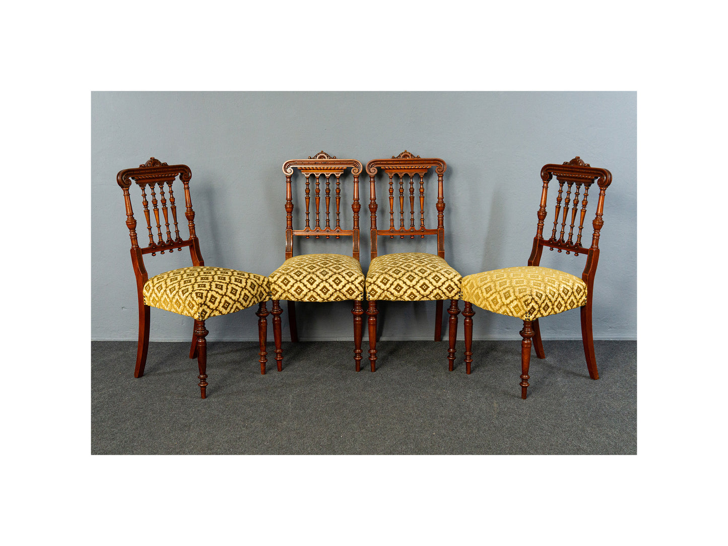 4er Set Stühle Sessel Stuhl Sofa Couch Tisch Antik Alt MÖBLINGER 2412_0204