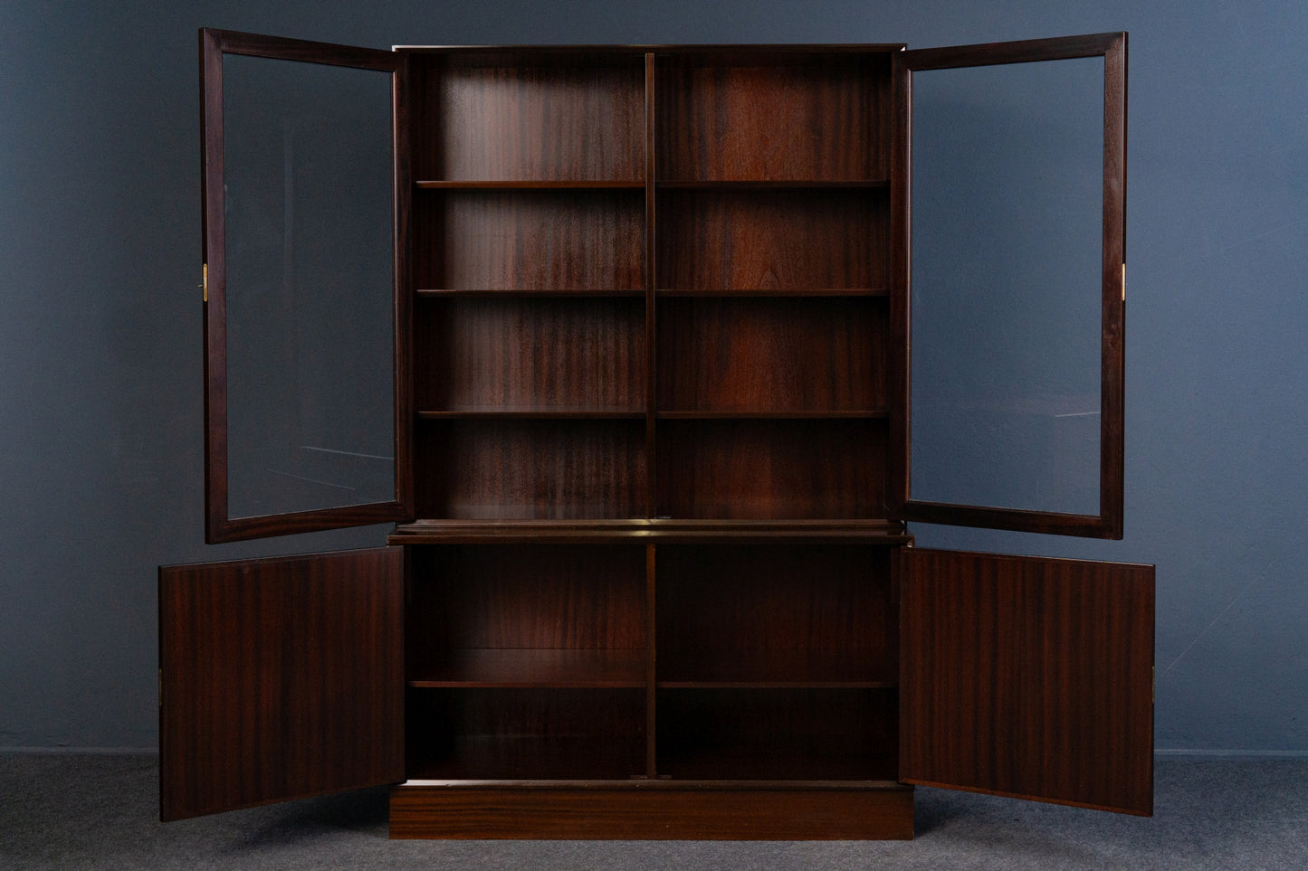 Schrank Vitrine Anrichte Buffet Kommode Regal Alt Antik 2401_2205
