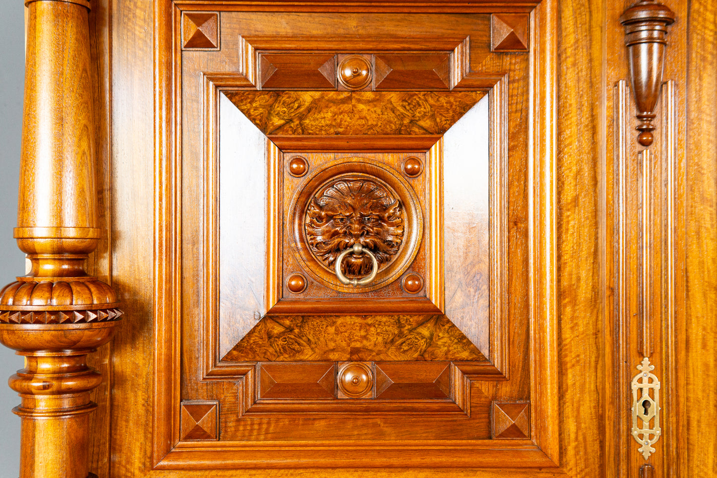 Groschkus Gründerzeit Antik Buffet Alt Schrank Anrichte MÖBLINGER 2412_0303