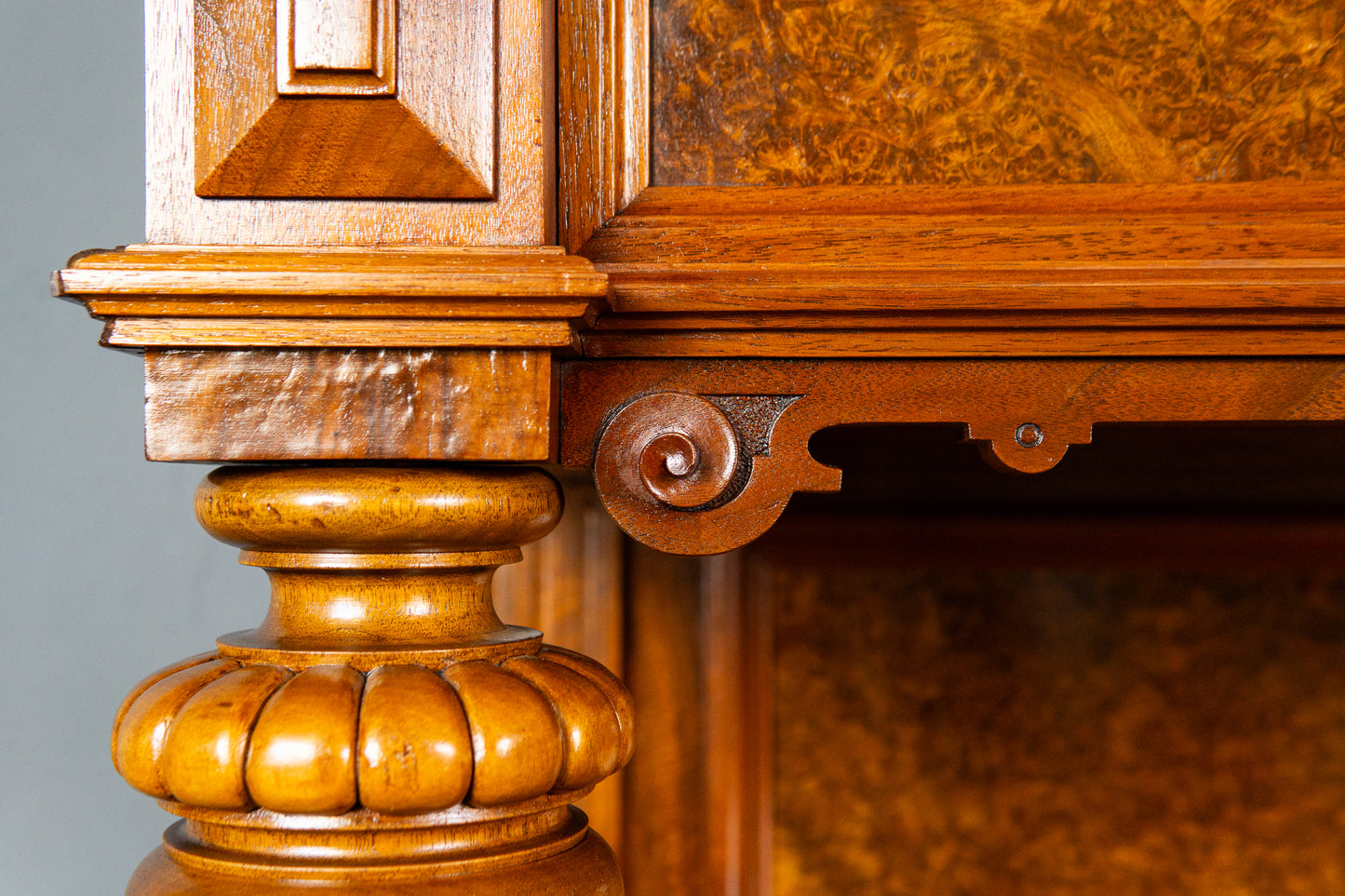 Groschkus Gründerzeit Antik Buffet Alt Schrank Anrichte MÖBLINGER 2412_0303