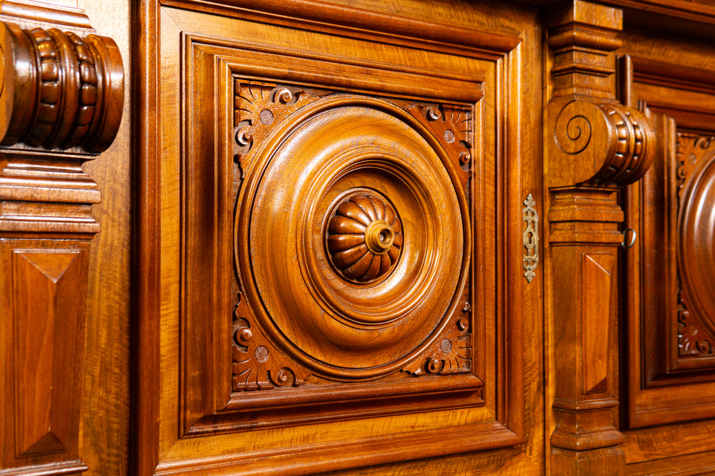 Groschkus Gründerzeit Antik Buffet Alt Schrank Anrichte MÖBLINGER 2412_0303