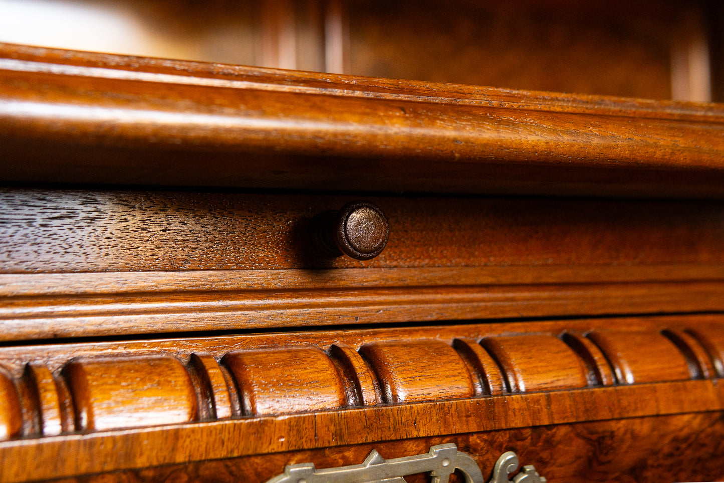 Groschkus Gründerzeit Antik Buffet Alt Schrank Anrichte MÖBLINGER 2412_0303