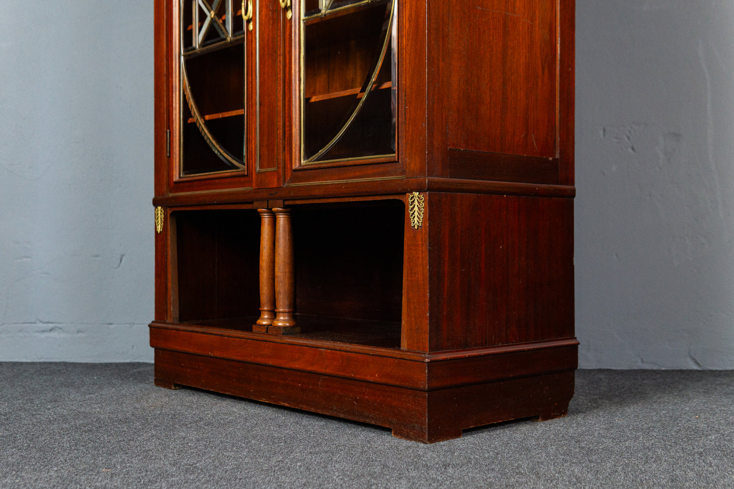 Vertiko Anrichte Schrank Kommode Sideboard Regal Antik MÖBLINGER 2412_0401