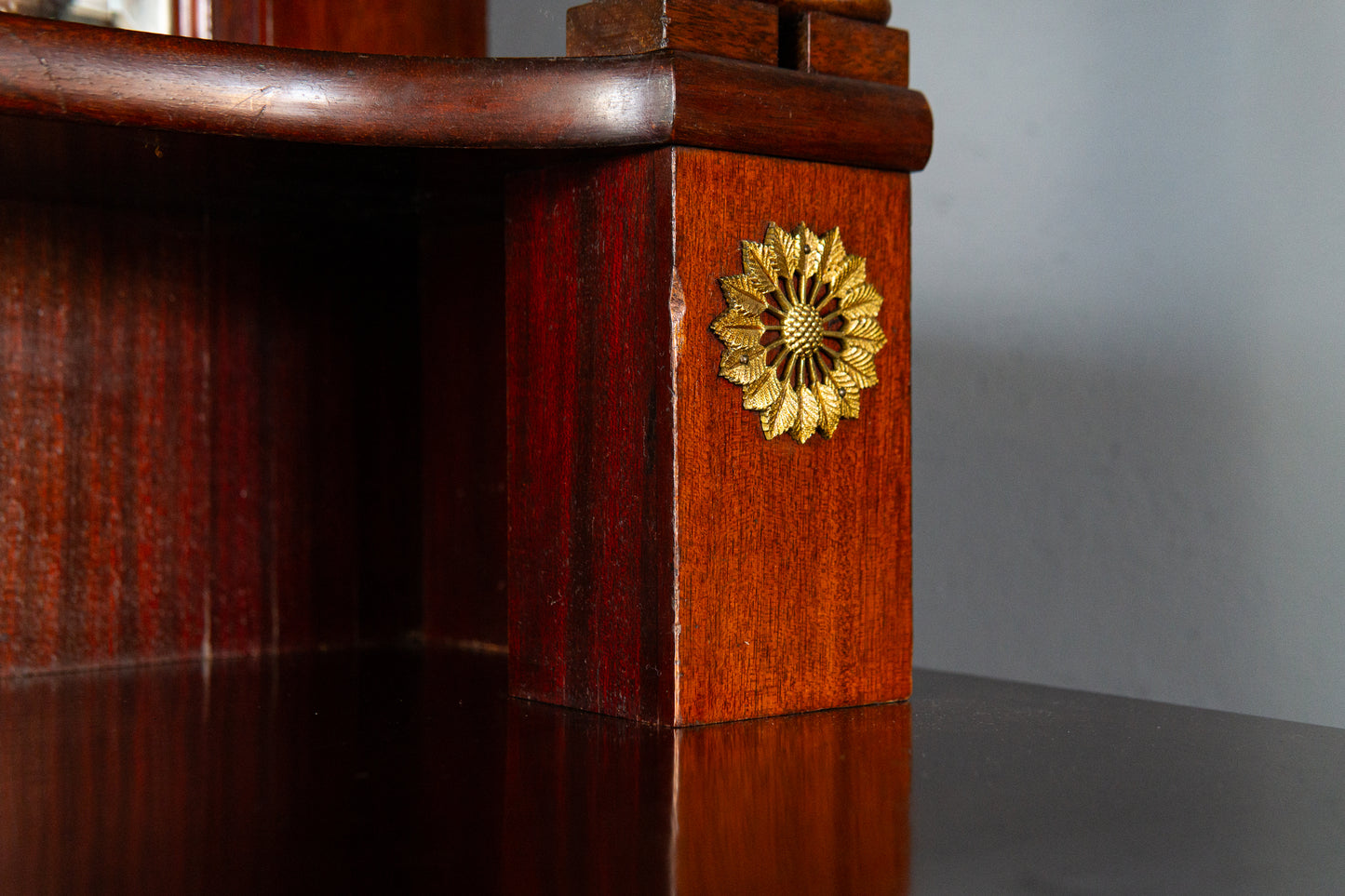 Vertiko Anrichte Schrank Kommode Sideboard Regal Antik MÖBLINGER 2412_0401